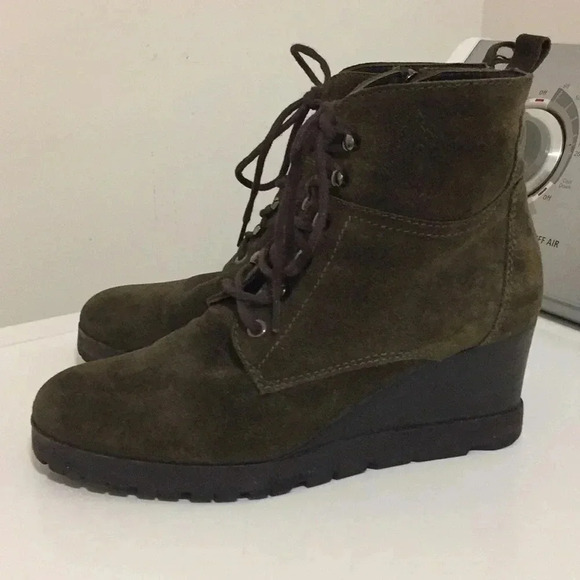 Aquatalia army green suede leather wedge boots - Picture 1 of 10